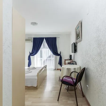 Sun Apartment Budva